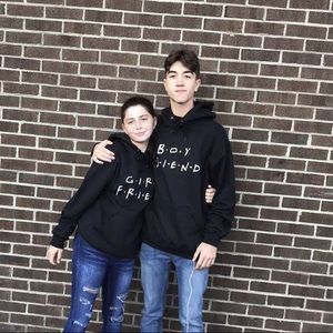 Meet your Posher, Yobb